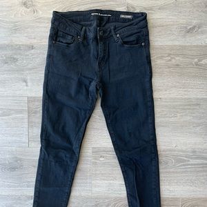 Special A ankle skinny jean